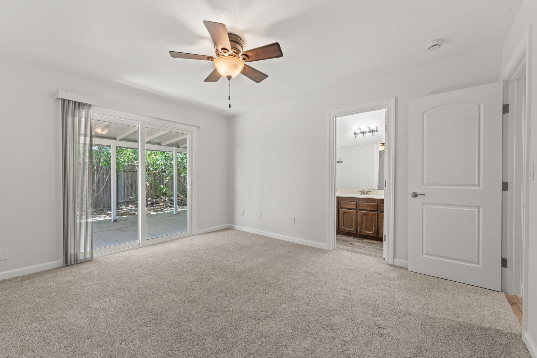 fire damage restoration Photo