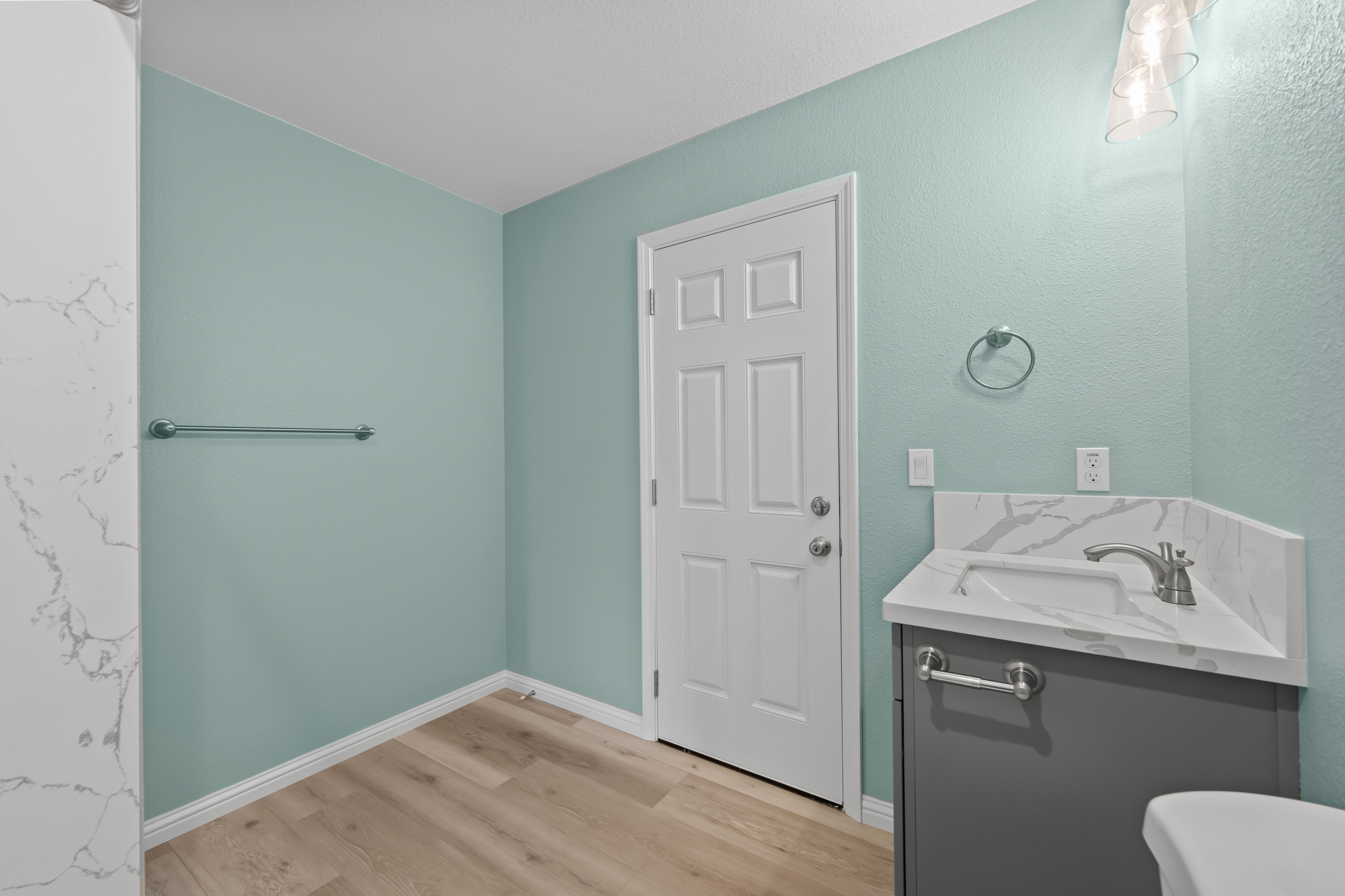 bathroom renovation Photo