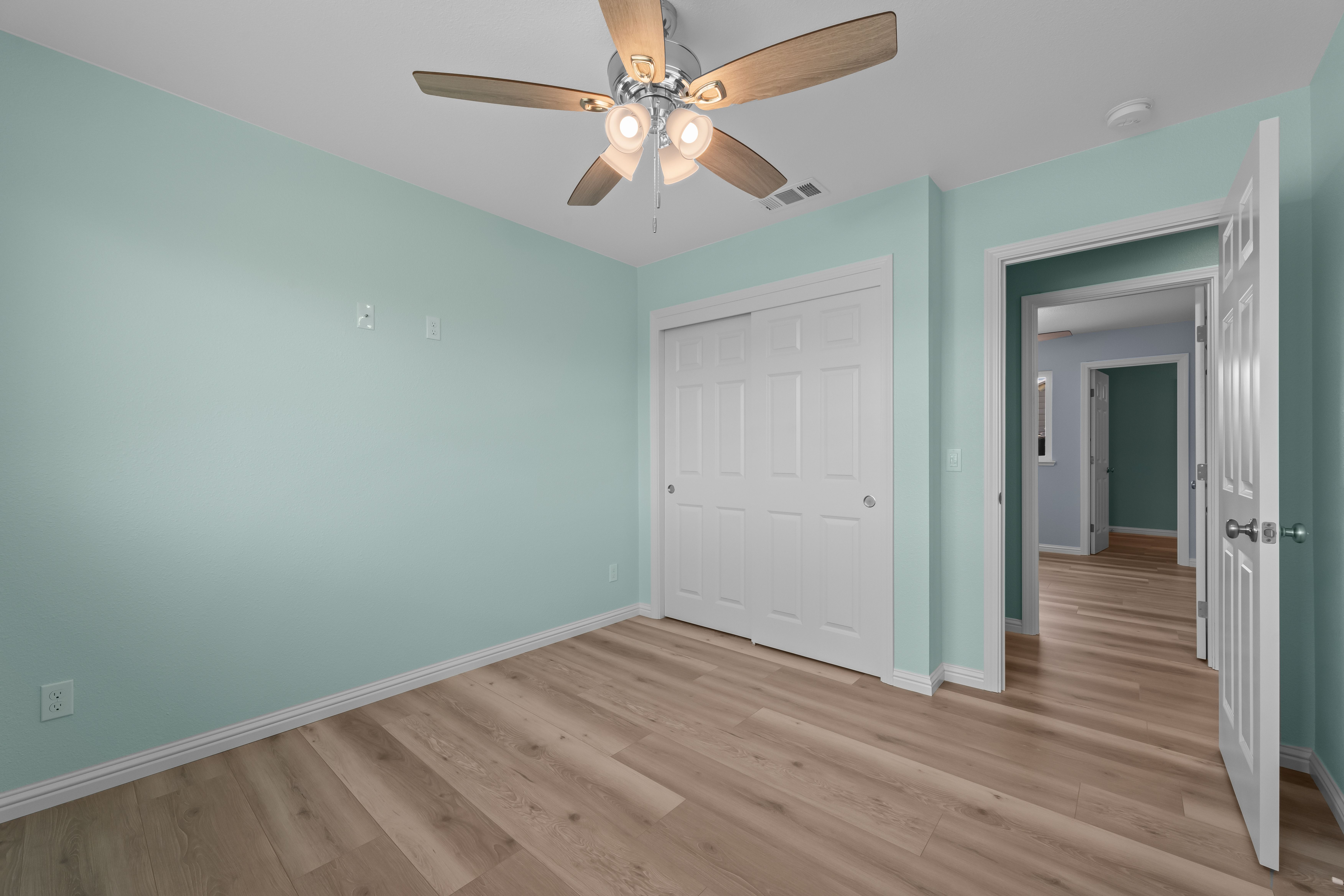 master bedroom restoration Photo