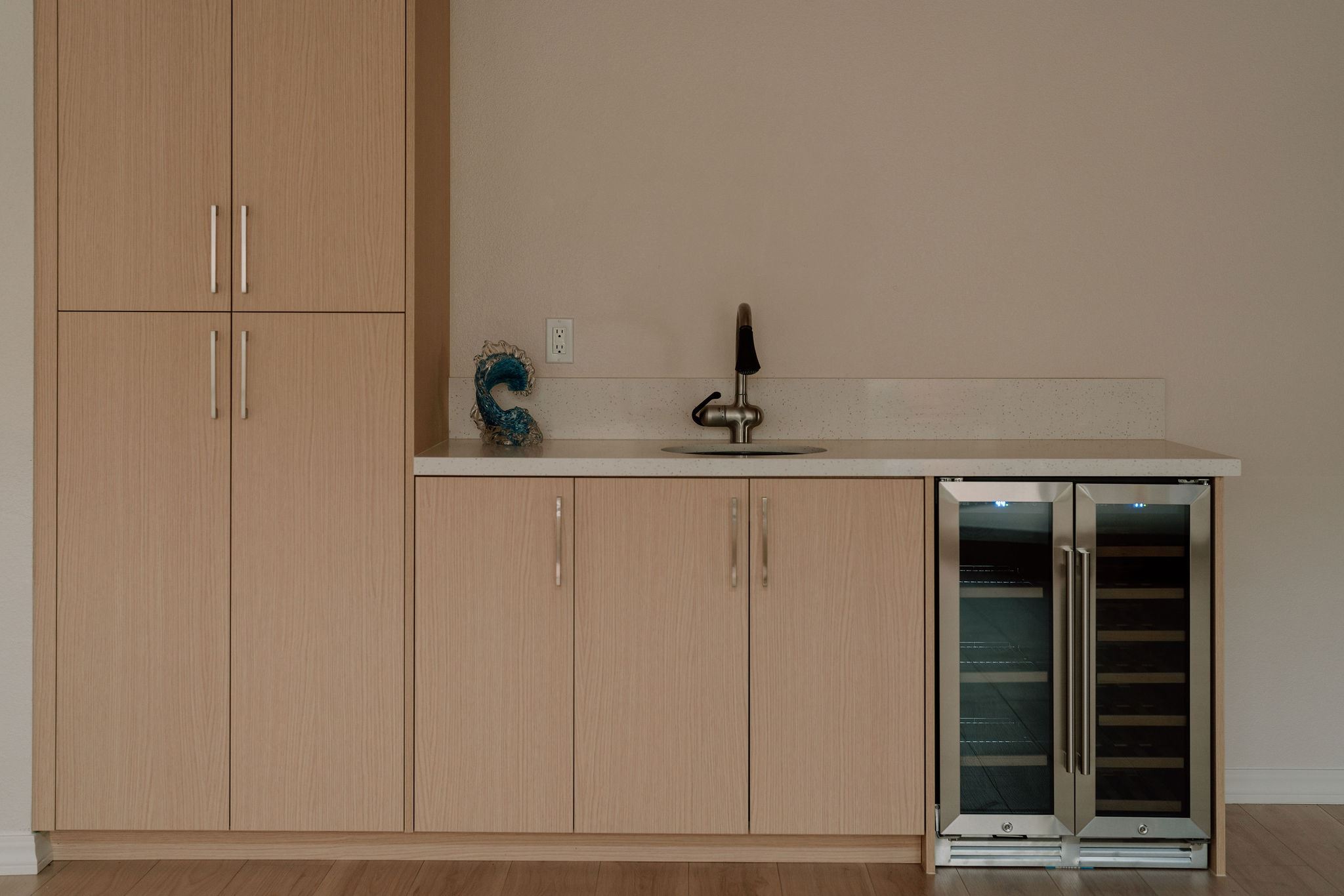 cabinet restoration Photo